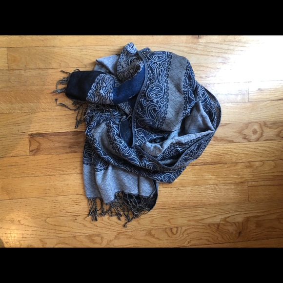 Scarf bundle - Picture 5 of 6